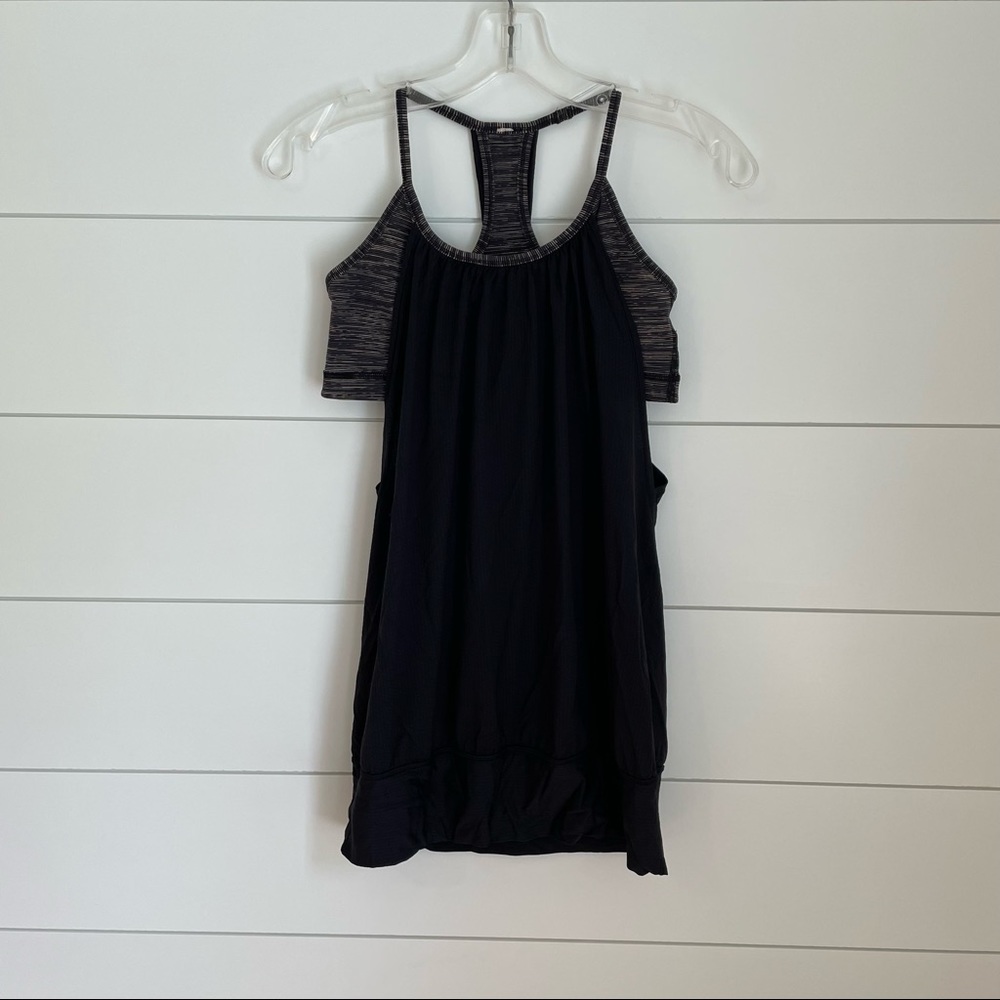 Lululemon | Size 6 No Limits Gray & Black Tank Top